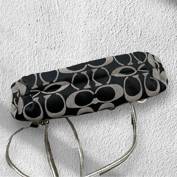 Coach Poppy Signature Pleated Crossbody Bag | Vintage Y2K - Picture 6 of 13